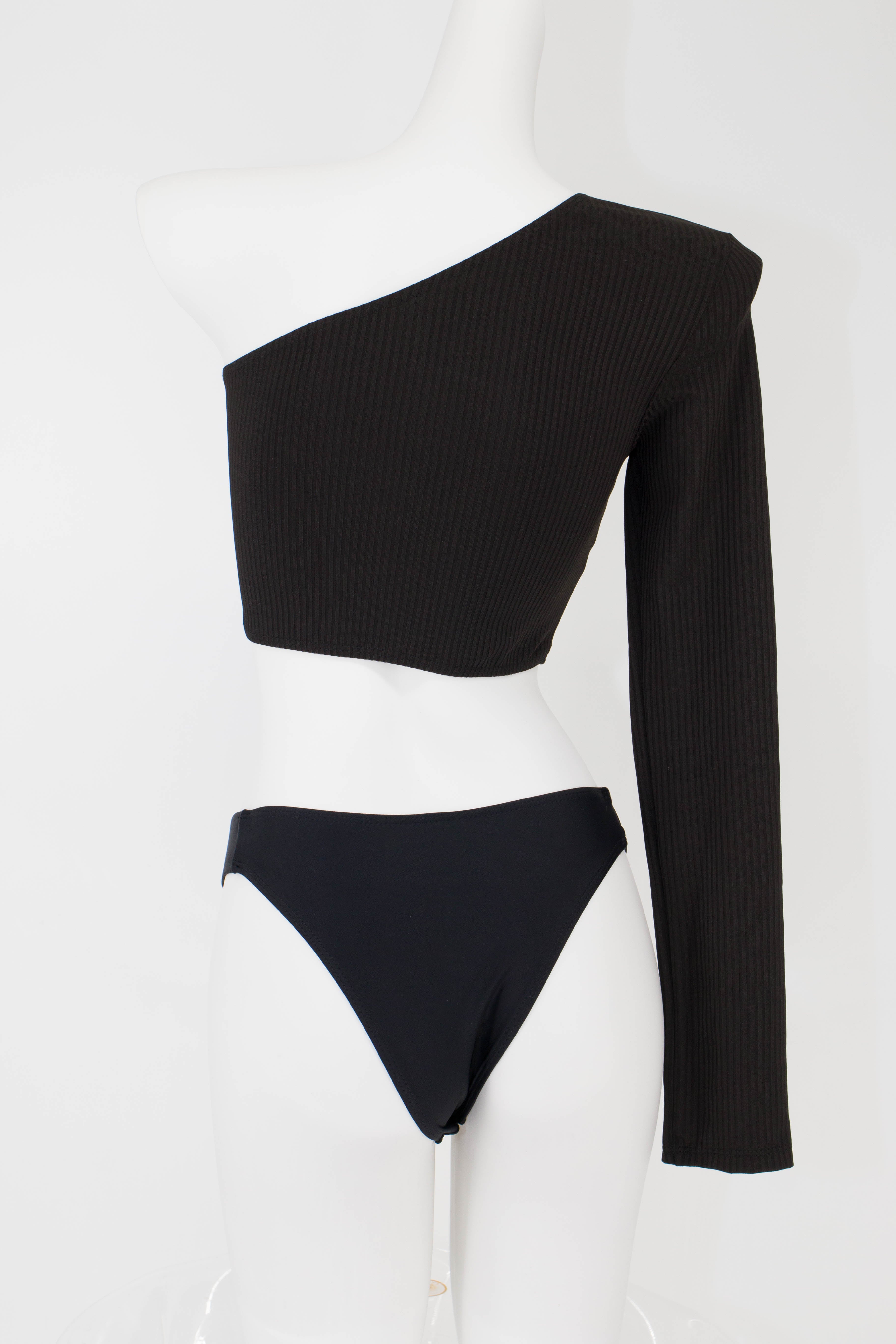 Off-shoulder Long Sleeve Bikini Set